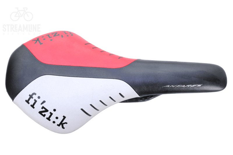 Fizik Antares R1 - Carbon Saddle - Grade: Excellent Bike Pre-Owned 