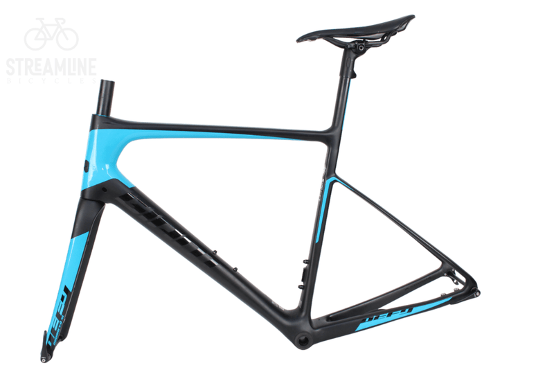 Giant Defy Advanced SL 0 2018 - Carbon Road Bike Frame - Grade: Excellent Bike Pre-Owned 