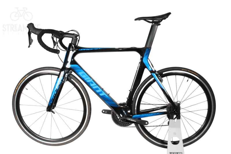 Giant Propel Advanced 2 - Carbon Aero Road Bike - Grade: Good Bike Pre-Owned 