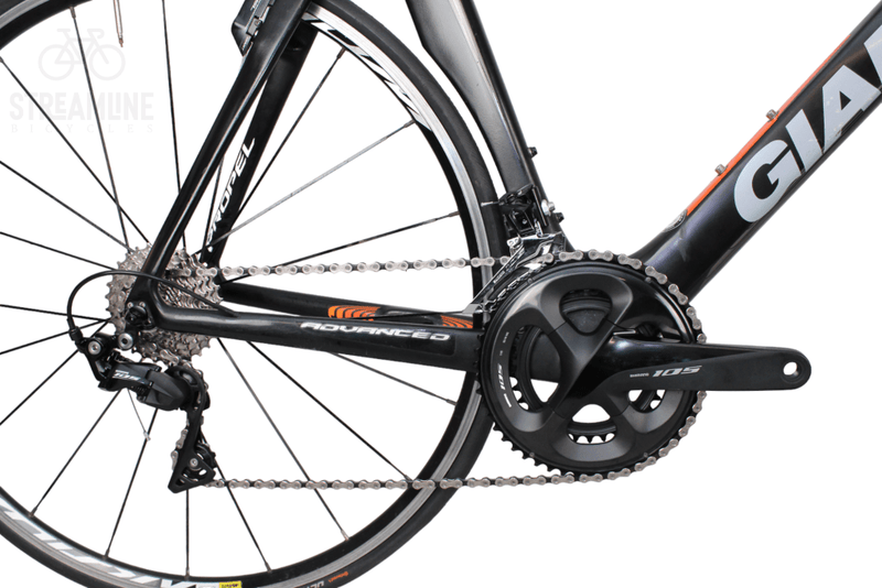 Giant Propel Advanced - Carbon Road Bike - Grade: Good Bike Pre-Owned 