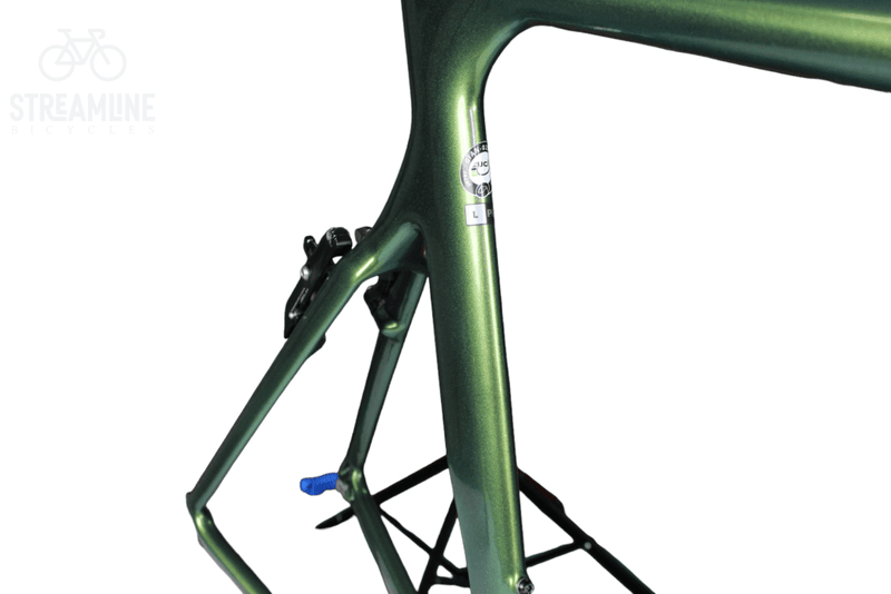 Giant Propel Advanced Pro 0 - Carbon Road Bike Frame - Grade: Excellent Bike Pre-Owned 