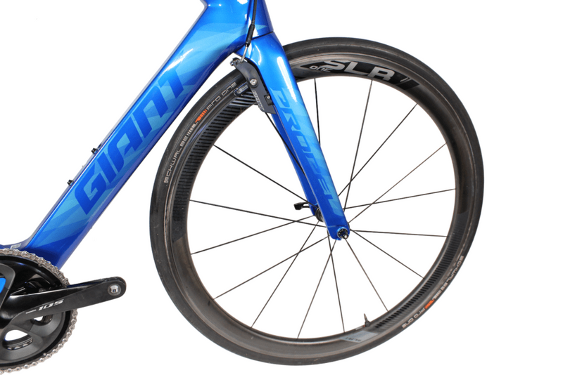 Giant Propel Advanced Pro 2 - Carbon Road Bike - Grade: Excellent Bike Pre-Owned 