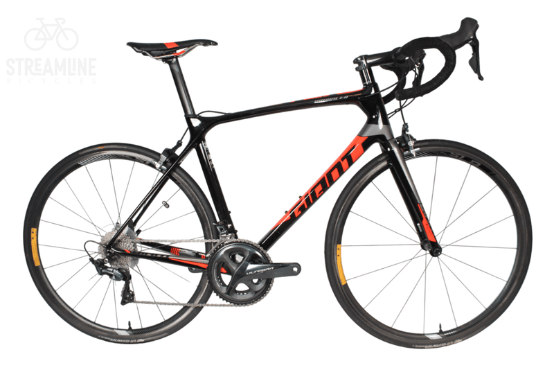 Giant TCR Advanced Pro 1 - Carbon Road Bike - Grade: Excellent Bike Pre-Owned 