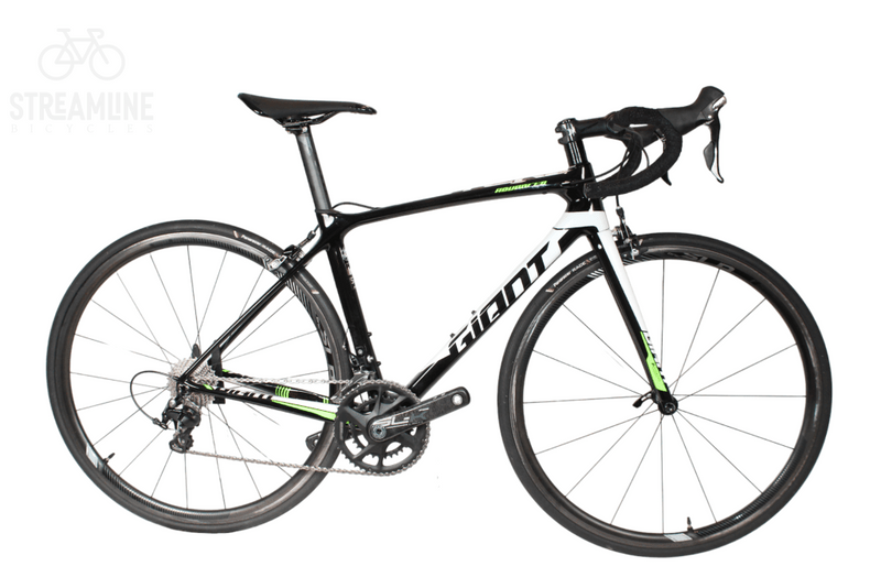 Giant TCR Advanced Pro 2 - Carbon Road Bike - Grade: Excellent Bike Pre-Owned 