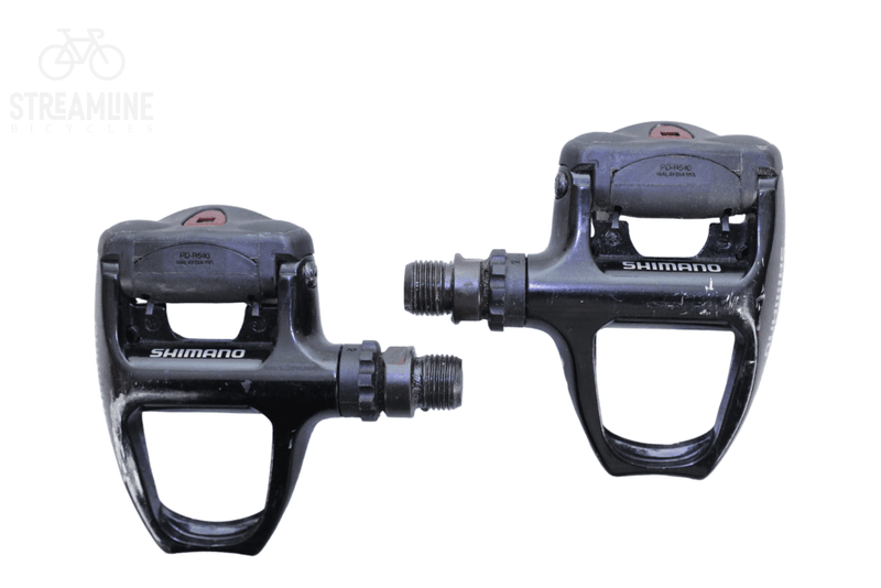 Shimano PD-R530 - SPD Dual Sided Pedals - Grade: Fair Bike Pre-Owned 