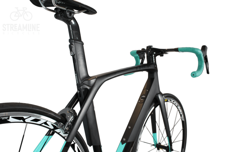 Trek Madone 9.2 - Carbon Road Bike - Grade: Excellent Bike Pre-Owned 