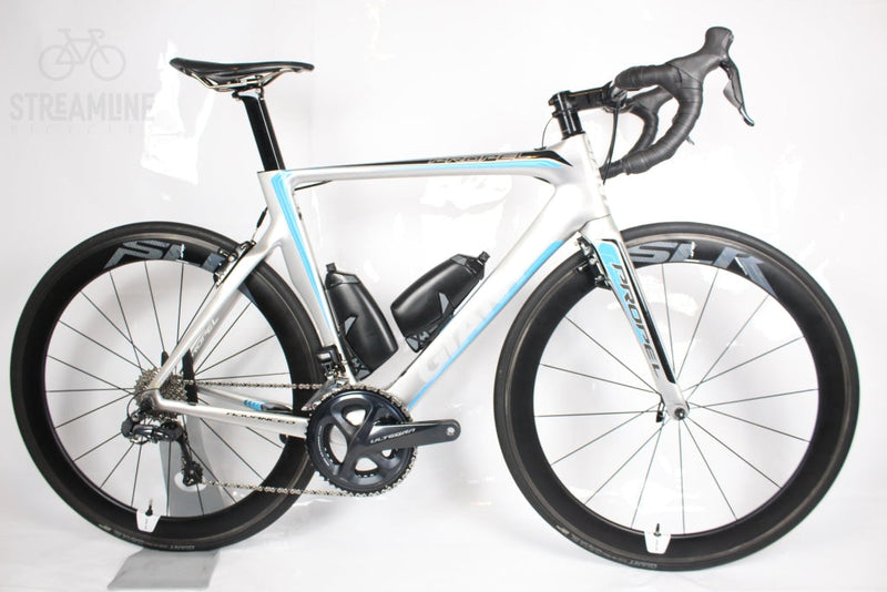 Giant Propel Advanced - Carbon Road Bike - Grade: Excellent Bike Pre-Owned 