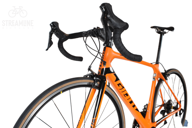 Giant TCR Advanced Pro 2 - Carbon Road Bike - Grade: Good Bike Pre-Owned 