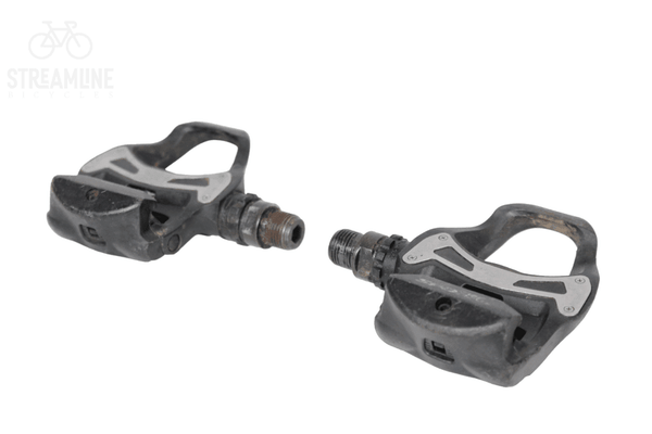 Shimano SPD-SL 105 5800 - Pedals - Grade: Fair Bike Pre-Owned 