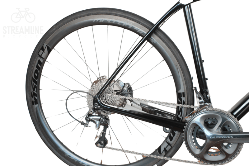 Trek Domane SL 6 Disc - Carbon Road Bike - Grade: Excellent Bike Pre-Owned 