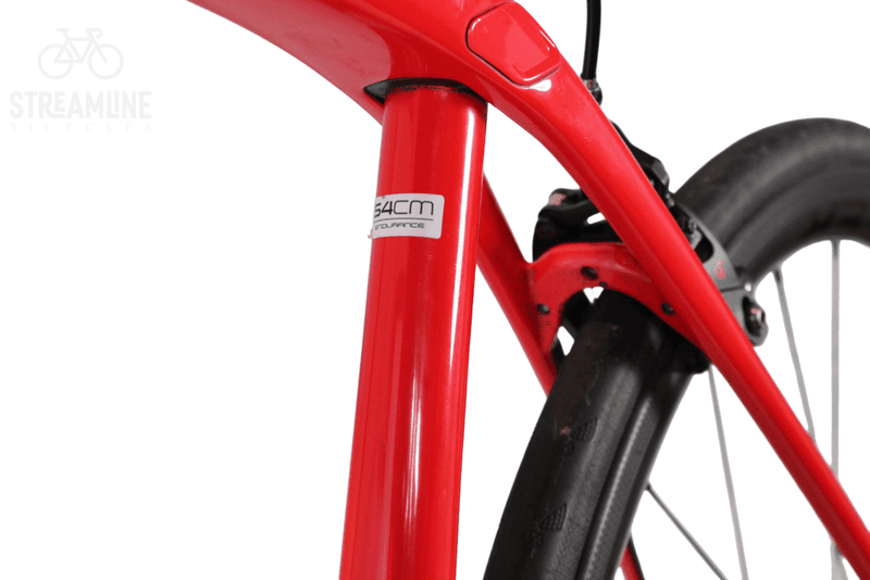 Trek Domane SL6 Pro - Carbon Road Bike - Grade: Excellent Bike Pre-Owned 