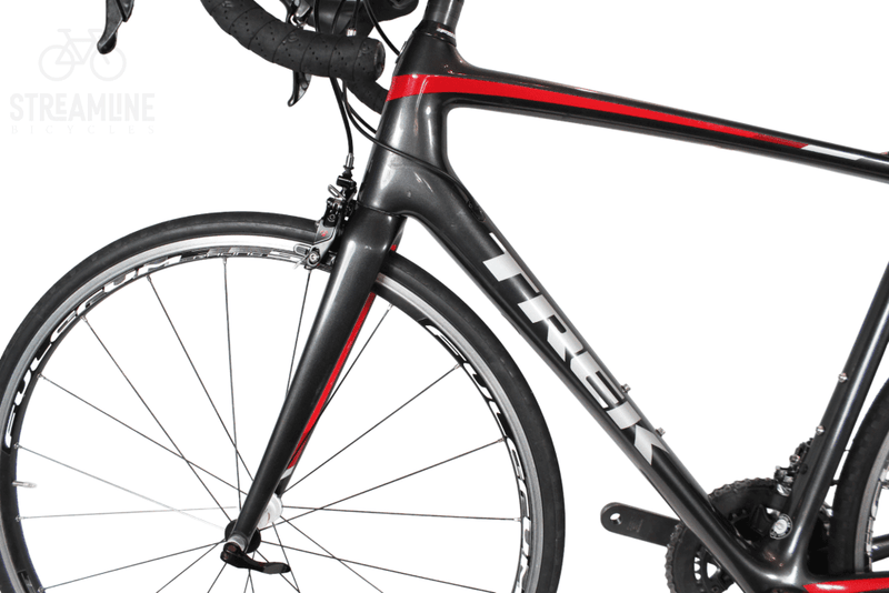 Trek Emonda SL 7 - Carbon Road Bike - Grade: Excellent Bike Pre-Owned 